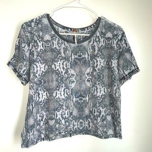 XS Free People snakeskin print shirt